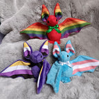 Peluche chauve-souris artisanale LGBTQ+ - sur mesure