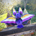 Peluche chauve souris Non binaire