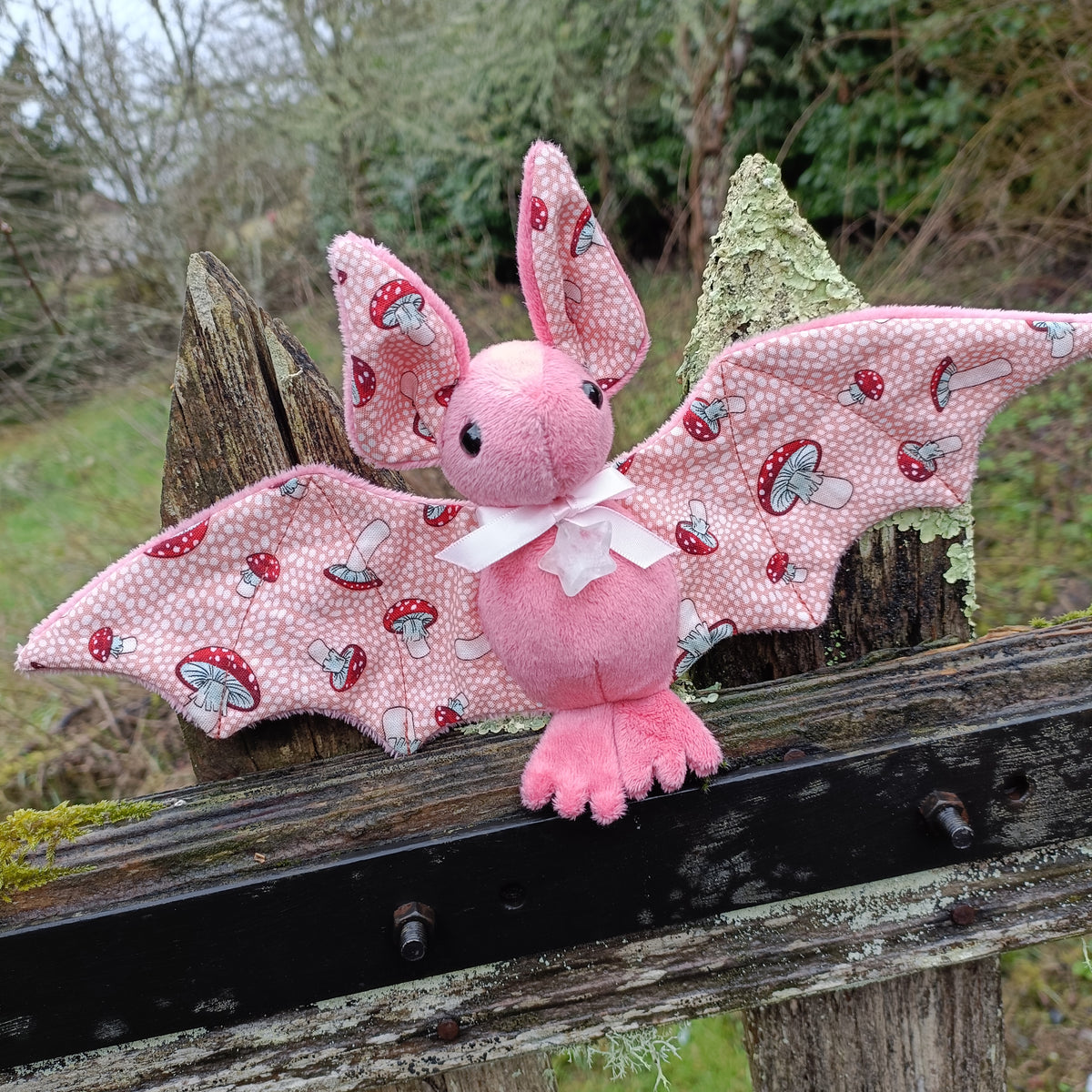 Peluche chauve souris Amanite