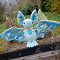 Peluche chauve souris Grue doré